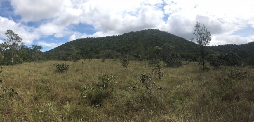 Chácara Suçuarana com RIO, Próximo a Cachoeira do Poço Encantado – Chapada dos Veadeiros