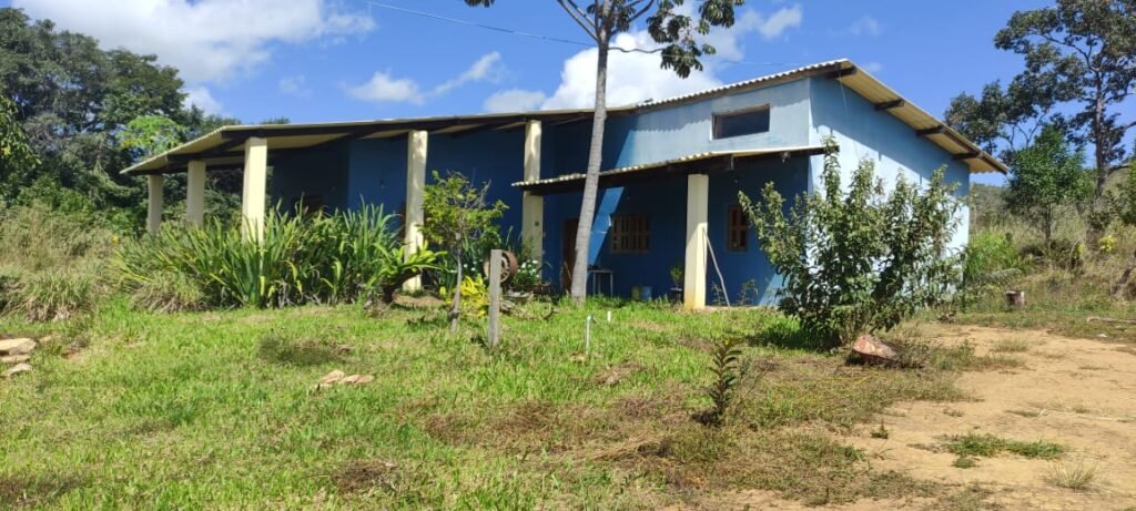 Vende-se Casa Adobe – Condomínio Oasis – Vale Azul – Alto Paraíso de Goiás