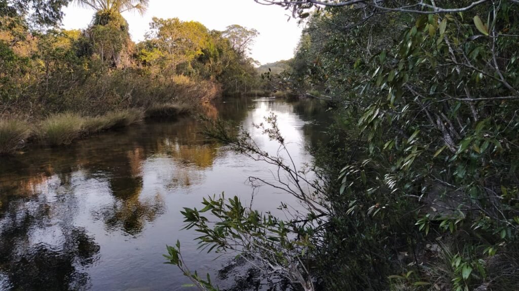 Chácara 4ha – Rio dos Couros – Lofth Ecológico Arco Iris- KM 12 – Alto Paraíso e São jorge