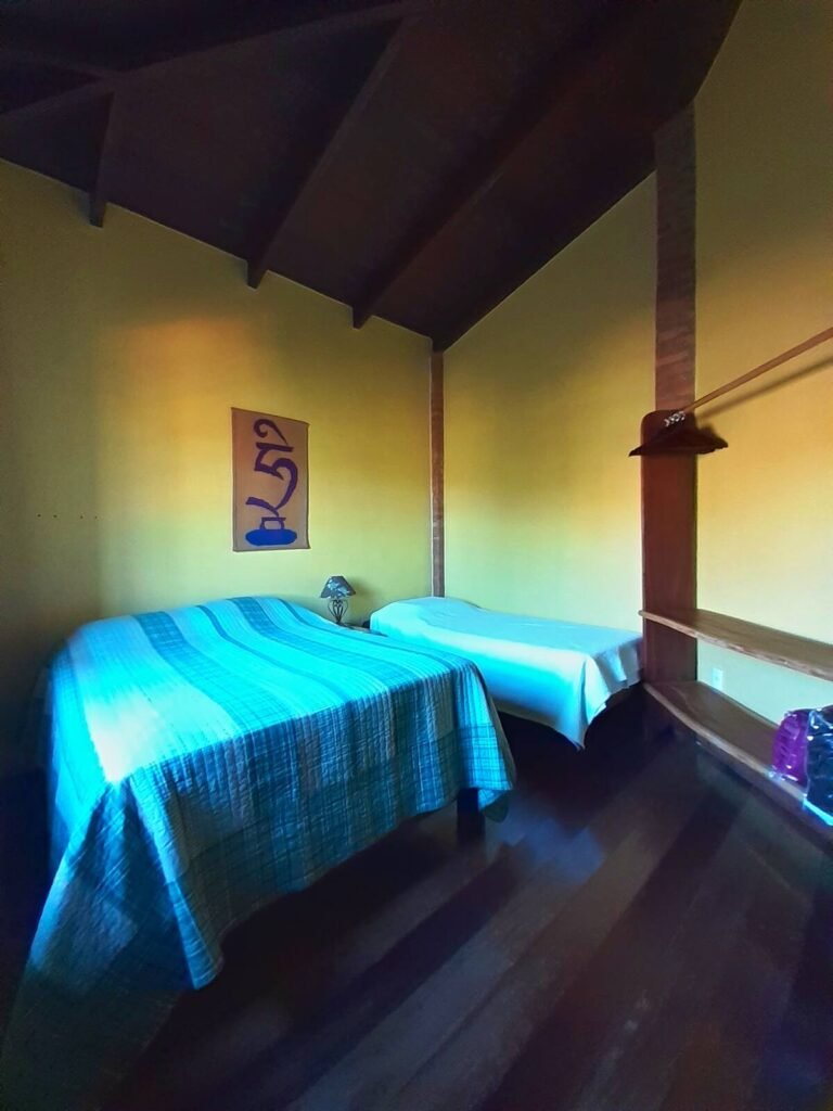 Vende-se Linda Casa Mística – Área de Laser – Estância Paraíso – Alto Paraíso de Goiás
