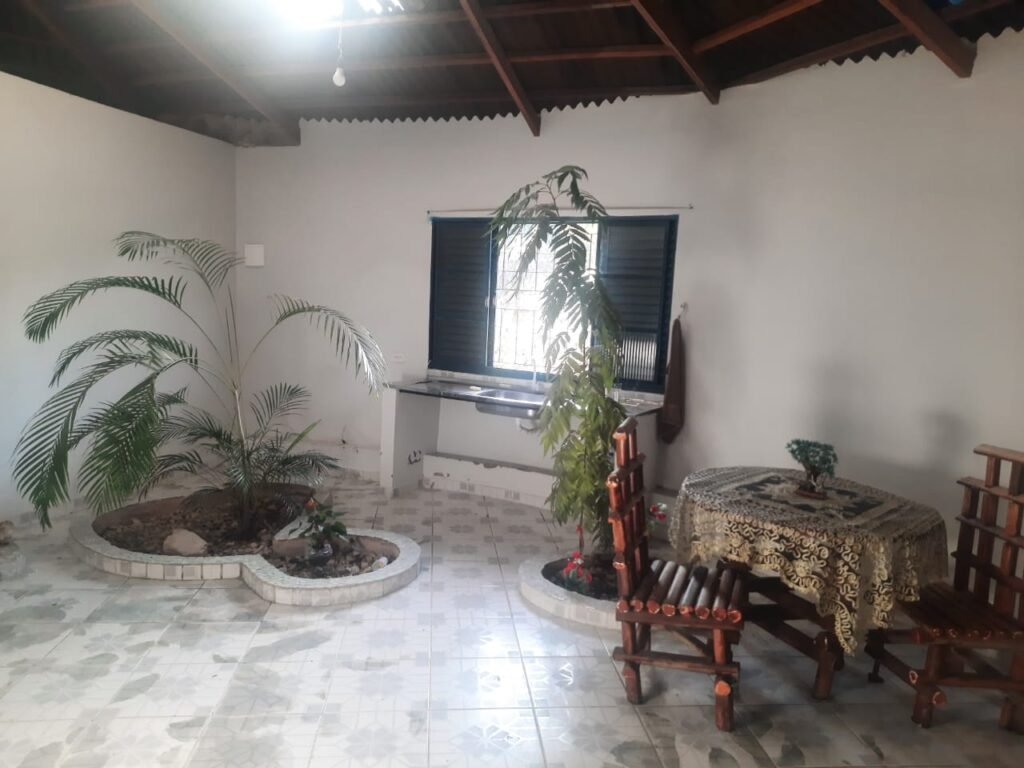 Chácara 4ha Beira Rio dos Couros – Casa Exótica e Ecológica – 12 km Alto Paraíso sentido São Jorge