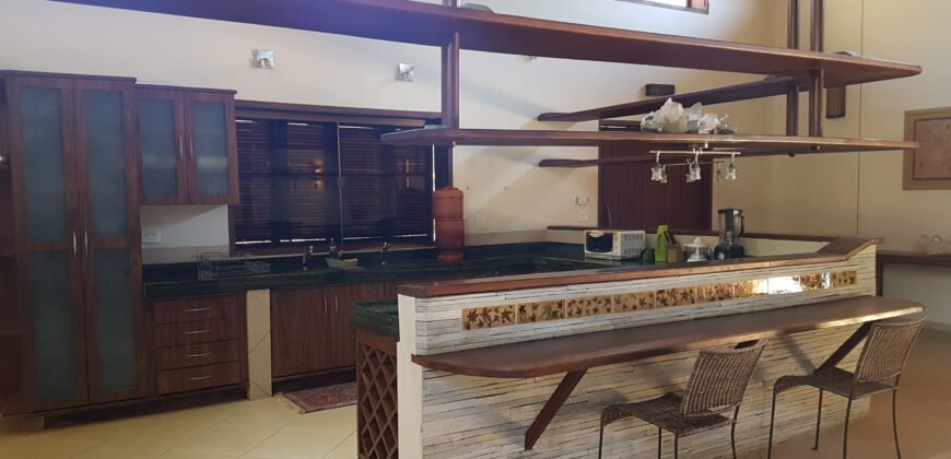 Maravilhosa Casa na Natureza – Condomínio Rural – 2 km do Centro de Alto Paraíso de Goiás