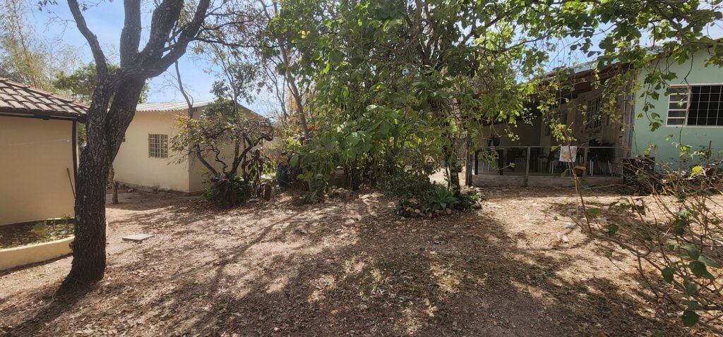 Casa + 2 Kitnet’s – São Jorge – Alto Paraíso de Goiás