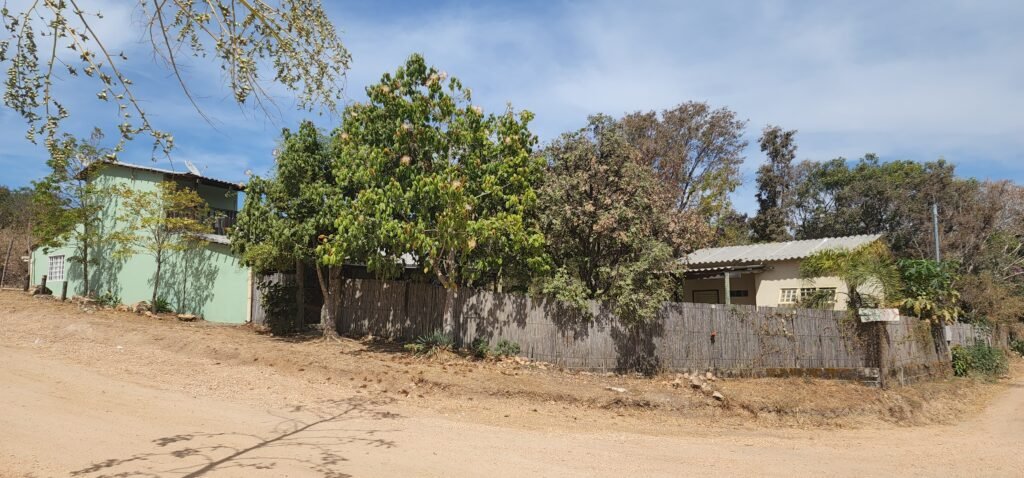 Casa + 2 Kitnet’s – São Jorge – Alto Paraíso de Goiás