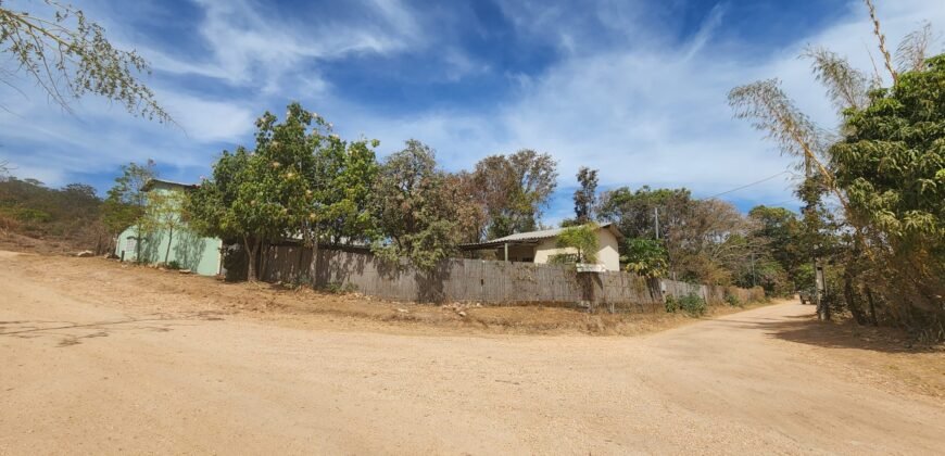 Casa + 2 Kitnet’s – São Jorge – Alto Paraíso de Goiás