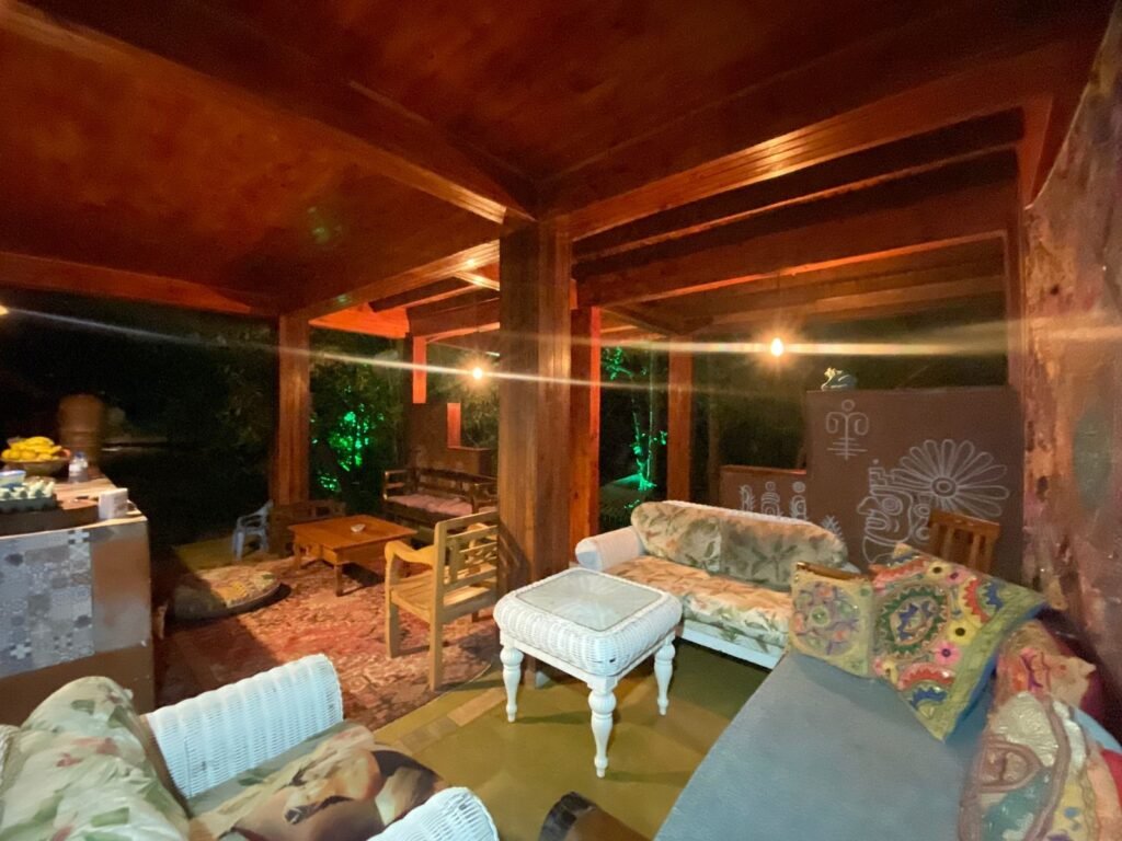 Pousada – Rio – Poço para Banho – Moinho – 4.000m2 – 12km de Alto Paraíso de Goiás