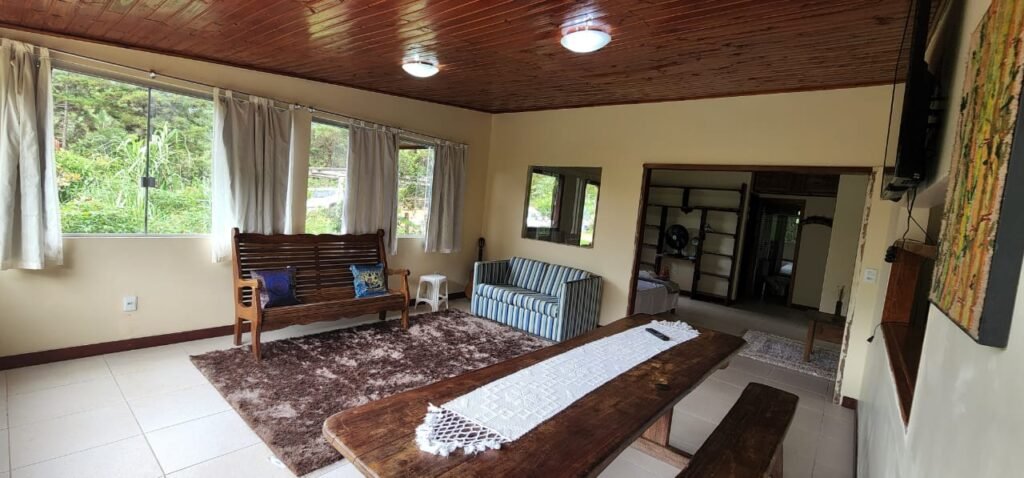 Casa – Rio – Lote 9.000 m2 – Alto Paraíso de Goiás