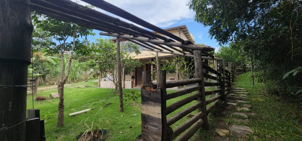 Casa – Rio – Lote 9.000 m2 – Alto Paraíso de Goiás