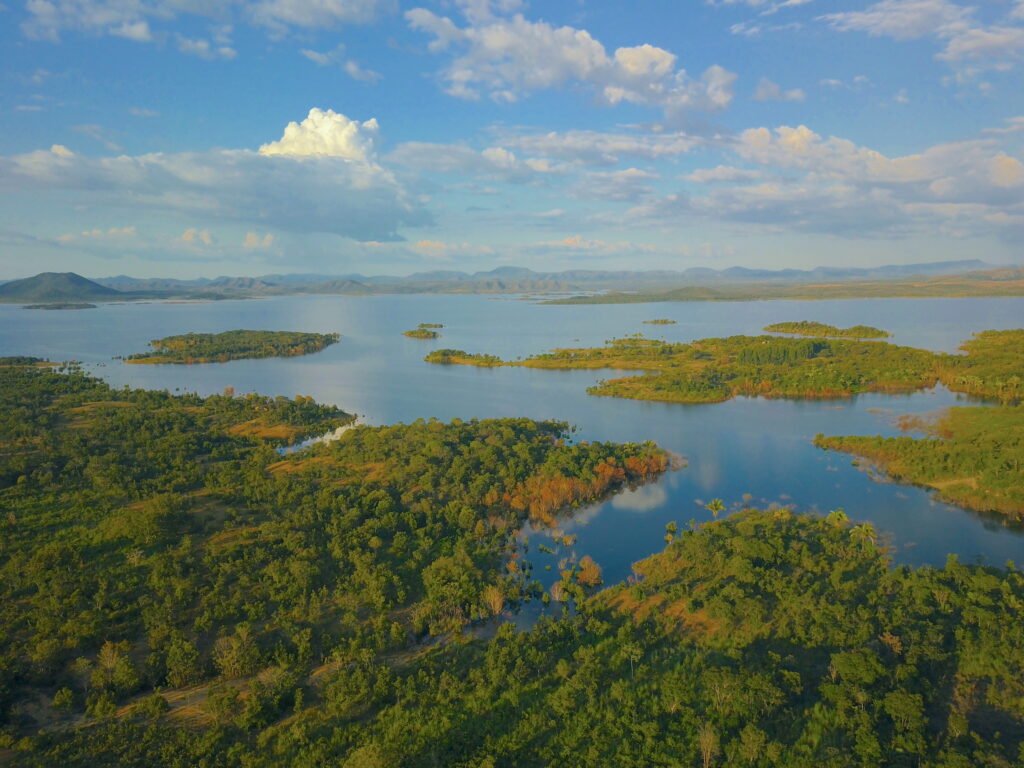 Linda Chácara 4,82ha – Lago Serra da Mesa – Niquelândia – Alto Paraíso de Goiás