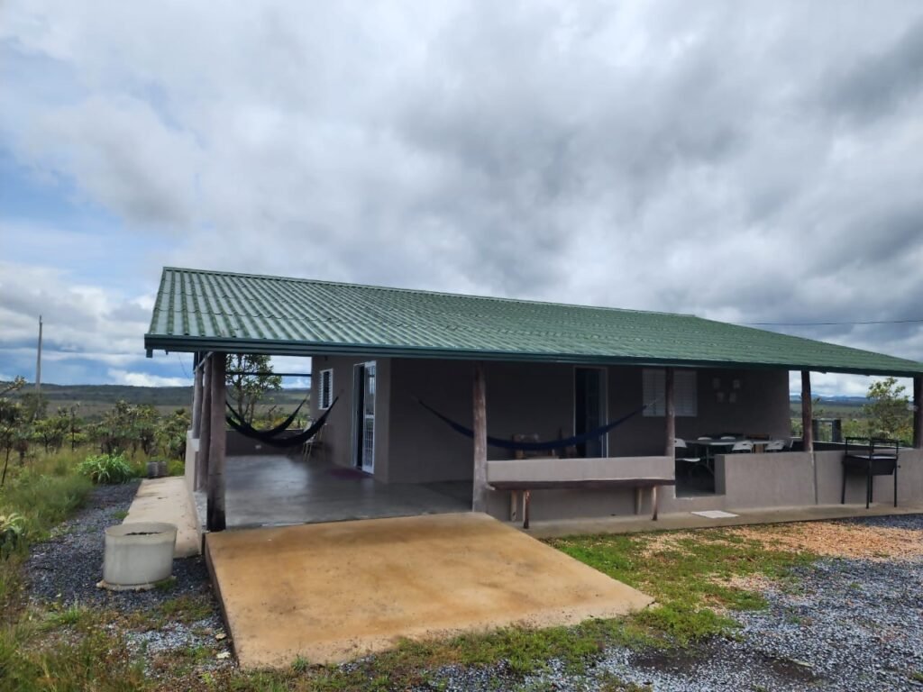 Chácara – Porteira Fechada – Rio – 5.7ha -Vale Verde – Alto Paraíso de Goiás