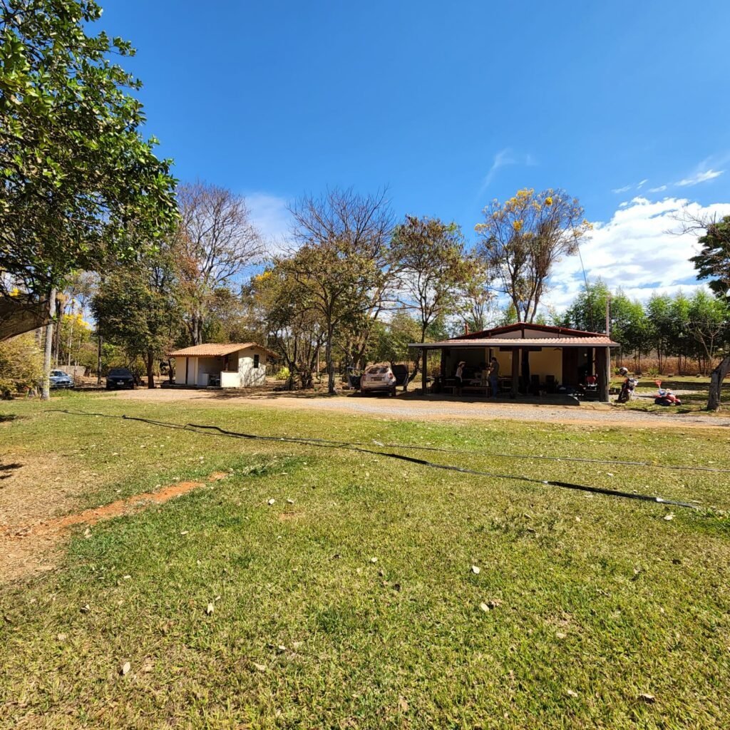 Fazenda 100ha- Rio – Casa Sede – 13km de Alto Paraíso e 1km de Terra
