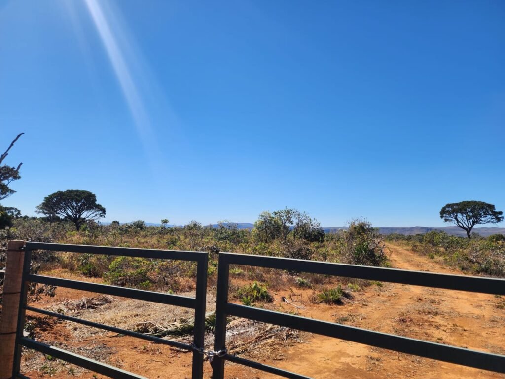 Chácara 4ha – Poço artesiano – 5km de Alto Paraíso sentido Cachoeira dos Cristais – Chapada dos Veadeiros