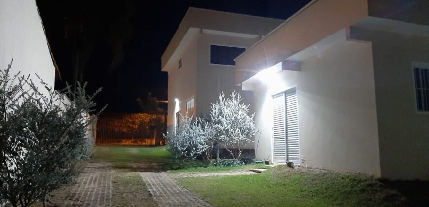 Lindo Sobrado + Casa – Centro – Alto Paraíso de Goiás