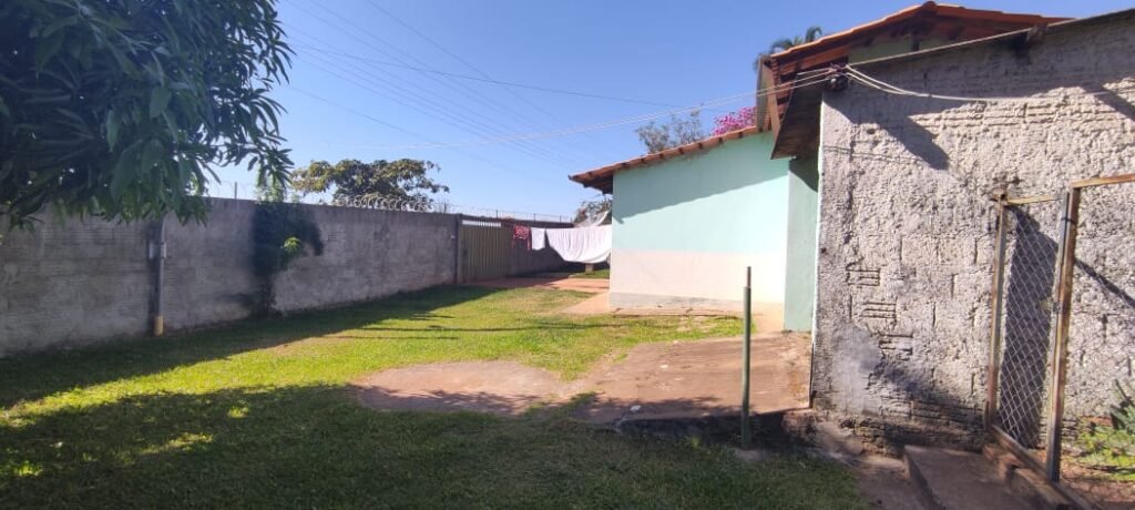 Casa – Quintal com Fruteiras – Monte Sinai – Alto Paraíso de Goiás