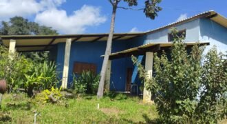 Vende-se Casa Adobe – Condomínio Oasis – Vale Azul – Alto Paraíso de Goiás Vende-se Casa Adobe – Condomínio Oasis – Vale Azul – Alto Paraíso de Goiás