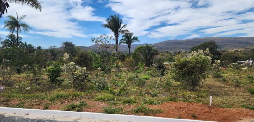Lotes de 800 a 974m2 m2 –  Condomínio Indaía – Alto Paraíso de Goiás
