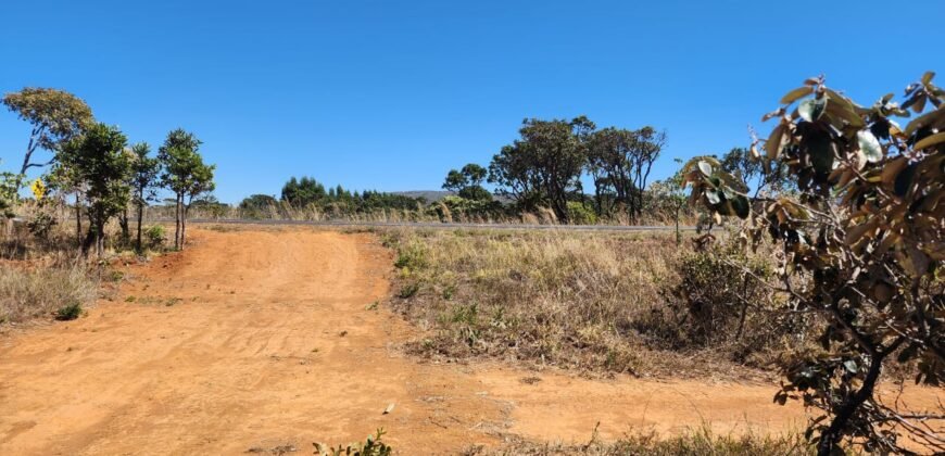 Chácara 4ha – Poço artesiano – 5km de Alto Paraíso sentido Cachoeira dos Cristais – Chapada dos Veadeiros
