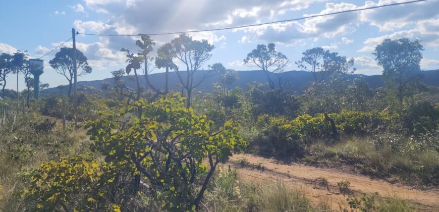Vende-se Lote 2.700m2 – Alto Paraíso de Goiás