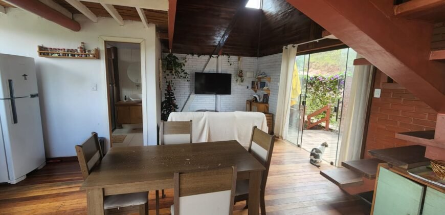 Vende-se Casa com Vista – Eldorado 1 – Alto Paraíso de Goiás