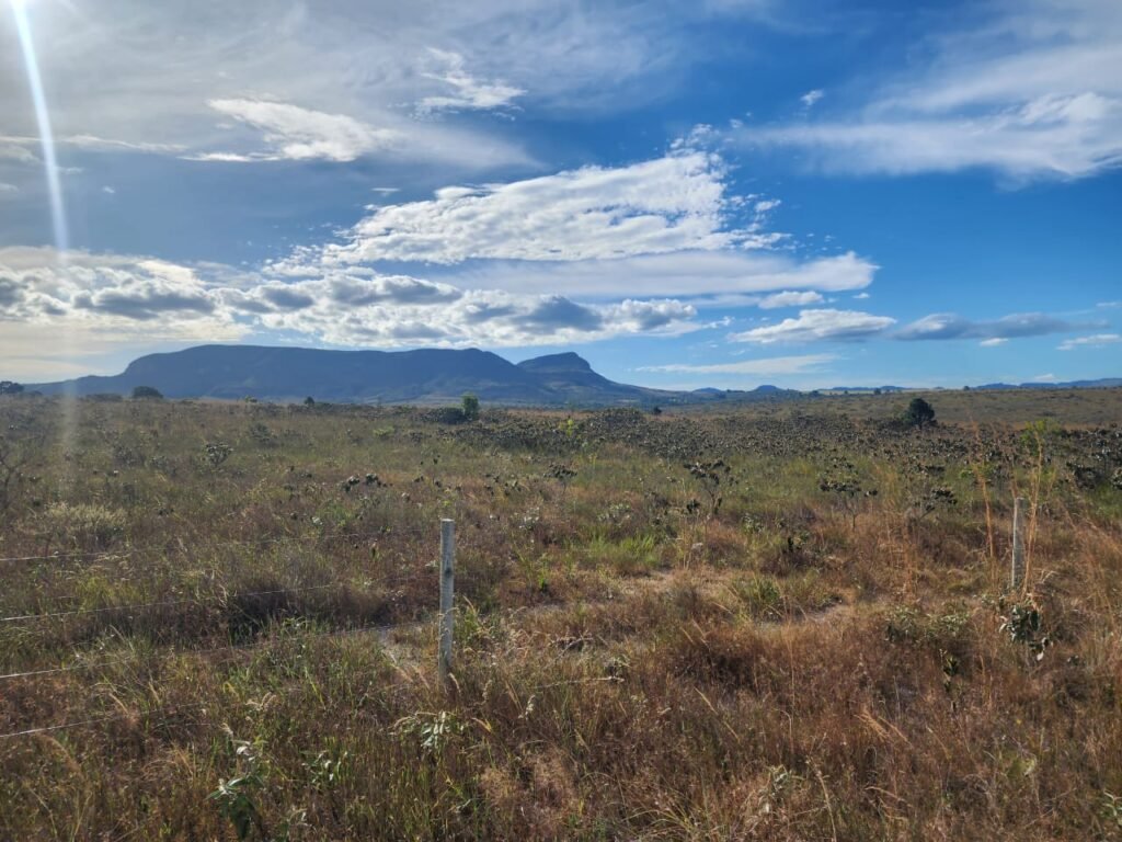 Chácara 5,30ha – Rio – Morro da Baleia – 13 km de Alto Paraíso de Goiás sentido São Jorge