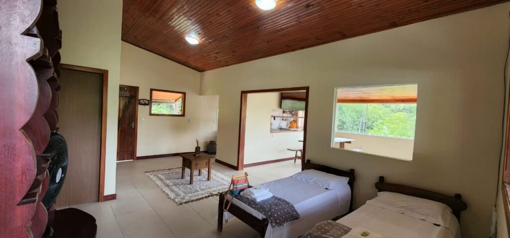 Casa – Rio – Lote 9.000 m2 – Alto Paraíso de Goiás