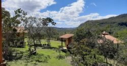 Casa – Rio – Loquinhas – Alto Paraíso de Goiás Casa – Rio – Loquinhas – Alto Paraíso de Goiás