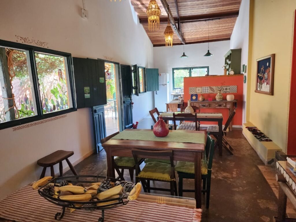 Oportunidade Exclusiva! Pousada à Venda em Cavalcante – Lote 2.000 m2 – Chapada dos Veadeiros