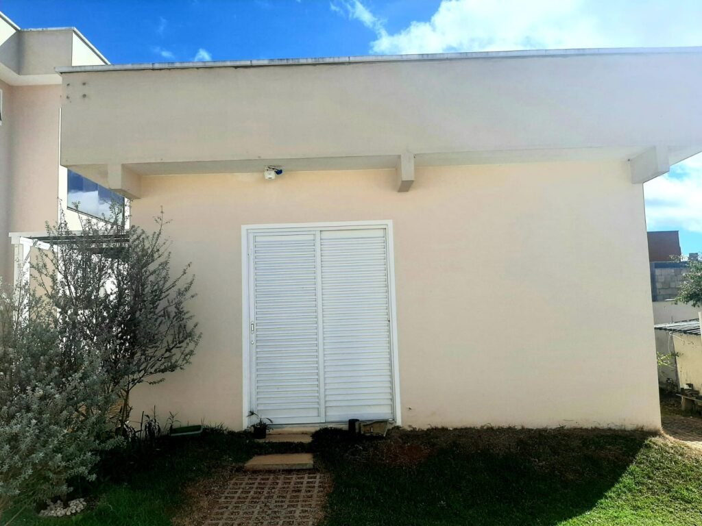 Lindo Sobrado + Casa – Centro – Alto Paraíso de Goiás