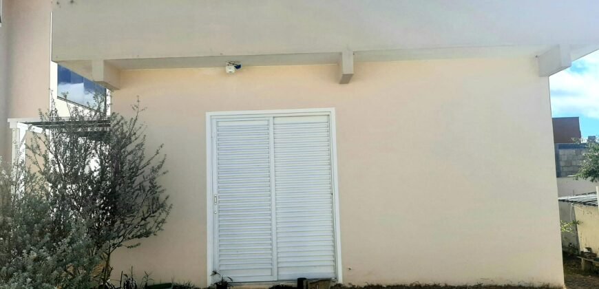 Lindo Sobrado + Casa – Centro – Alto Paraíso de Goiás