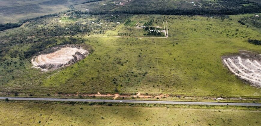 Área 4.7ha – Fazenda São Bento – Margem GO 239 – 7 km de Alto Paraíso sentido São Jorge