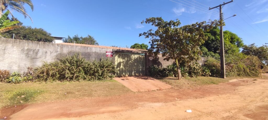 Casa – Quintal com Fruteiras – Monte Sinai – Alto Paraíso de Goiás