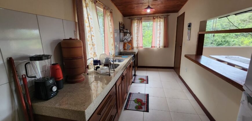 Casa – Rio – Lote 9.000 m2 – Alto Paraíso de Goiás