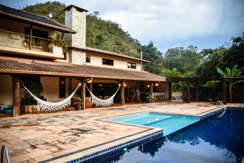 Maravilhosa Casa na Natureza – Condomínio Rural – 2 km do Centro de Alto Paraíso de Goiás