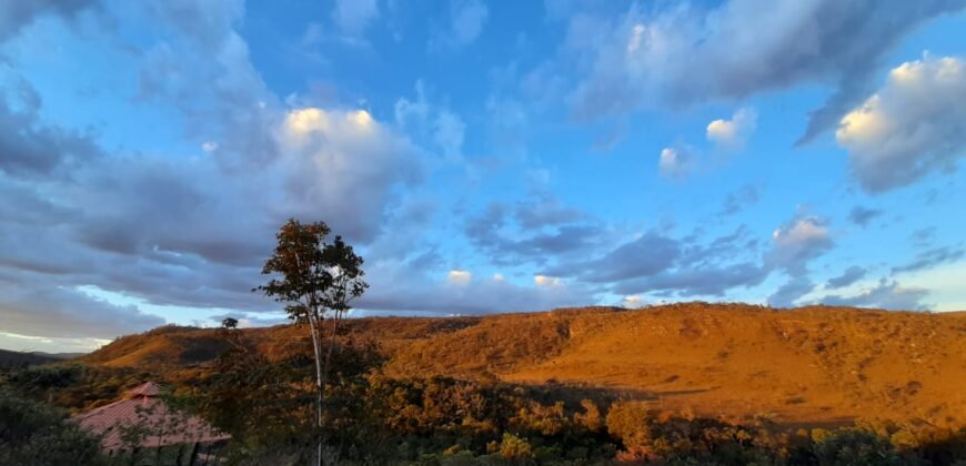 Casa – Rio – Loquinhas – Alto Paraíso de Goiás