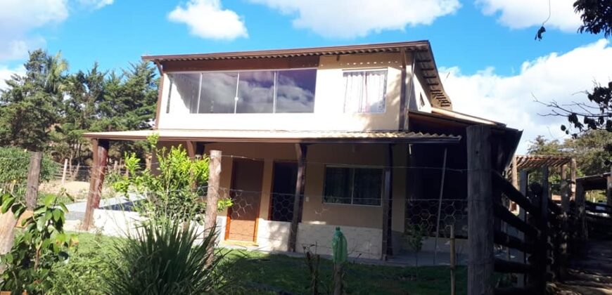 Casa – Rio – Lote 9.000 m2 – Alto Paraíso de Goiás