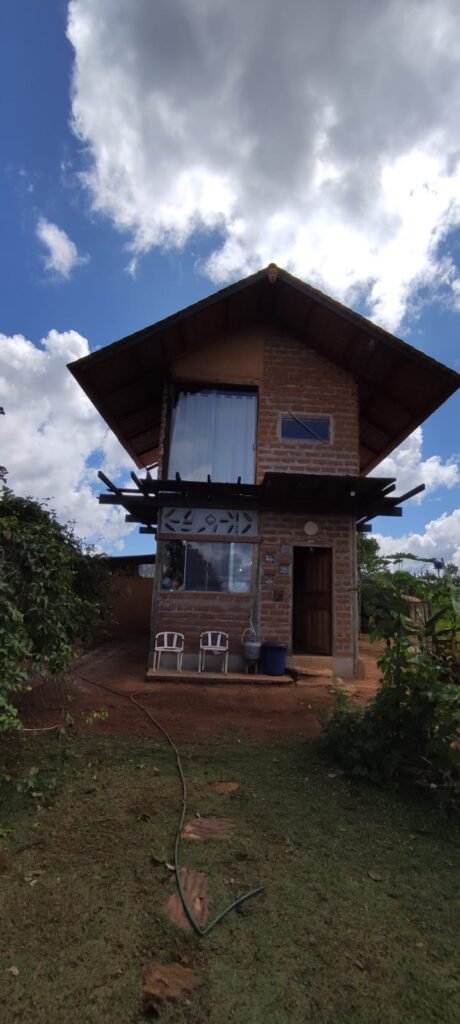 3 Casas Bioconstrução – Condomínio Rural IBC – Rio- 4km de Alto Paraíso de Goiás