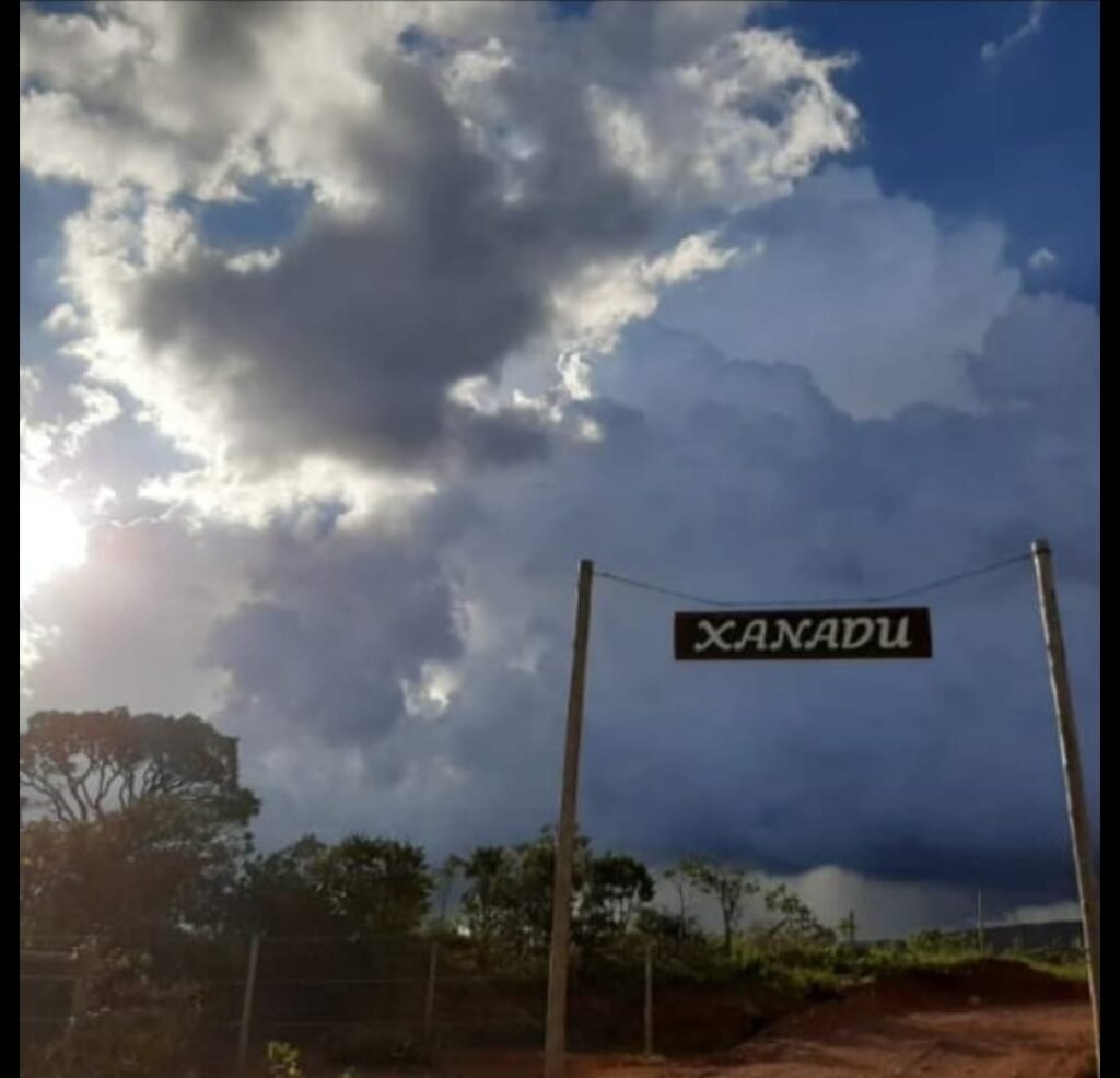 Vende-se Lote 2.700m2 – Alto Paraíso de Goiás