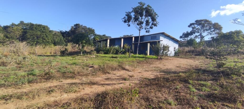 Vende-se Casa Adobe – Condomínio Oasis – Vale Azul – Alto Paraíso de Goiás