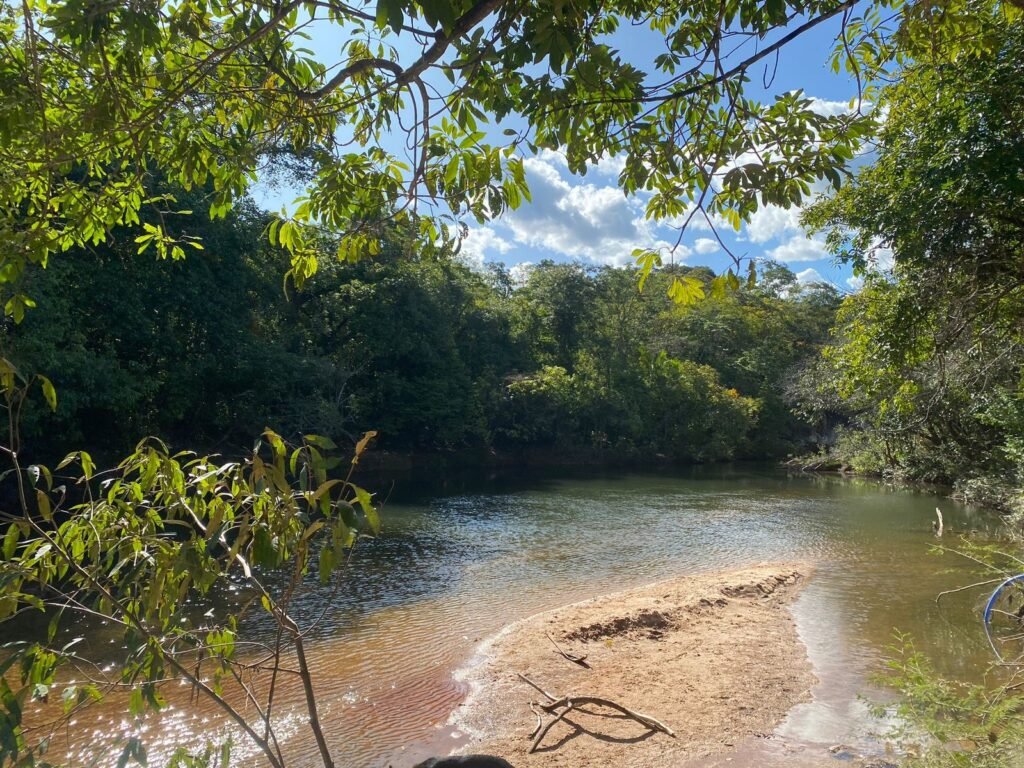 Pousada – Rio – Poço para Banho – Moinho – 4.000m2 – 12km de Alto Paraíso de Goiás