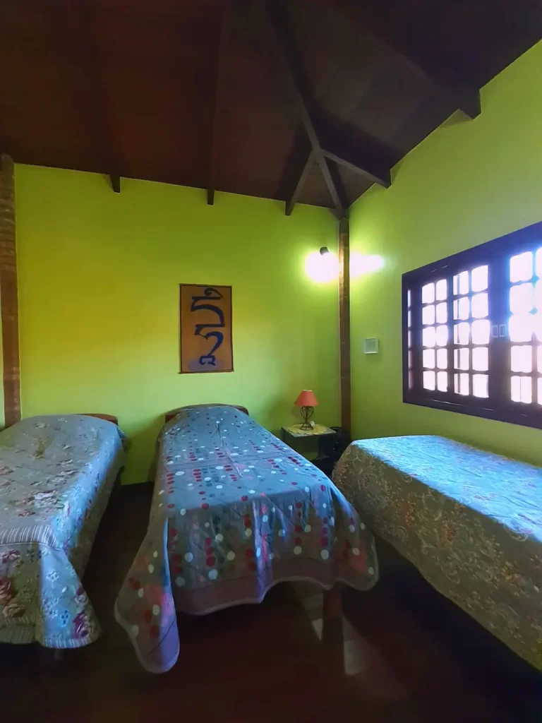 Vende-se Linda Casa Mística – Área de Laser – Estância Paraíso – Alto Paraíso de Goiás