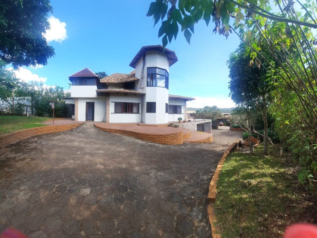 Vende-se Linda Casa Mística – Área de Laser – Estância Paraíso – Alto Paraíso de Goiás