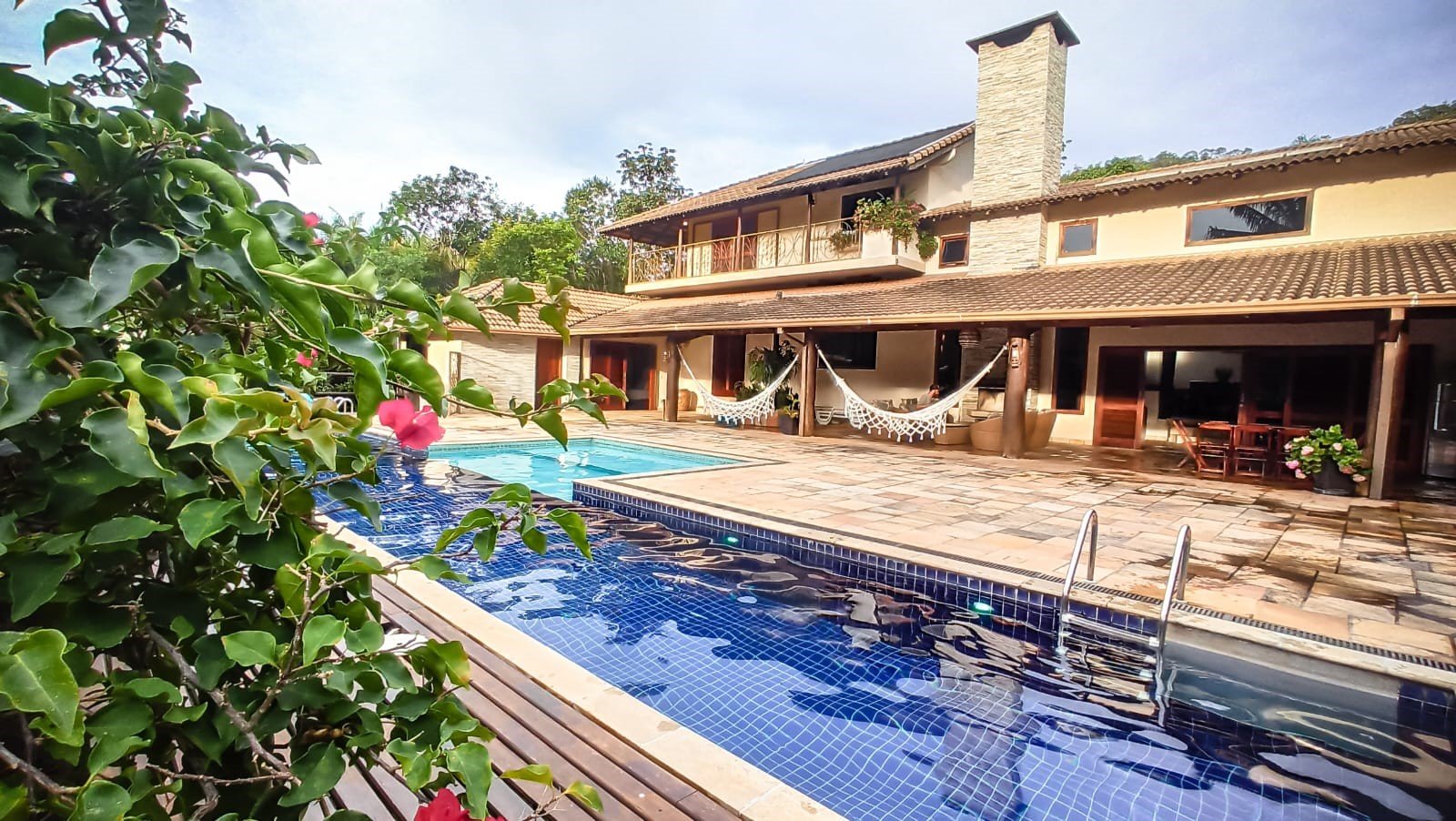 Maravilhosa Casa na Natureza – Condomínio Rural – 2 km do Centro de Alto Paraíso de Goiás