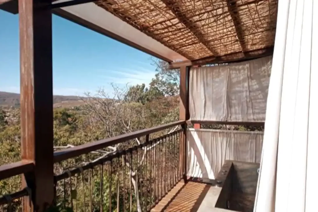 Pousada – Alto Padrão – Piscina Natural – Bairro Eldorado – Alto Paraíso de Goiás