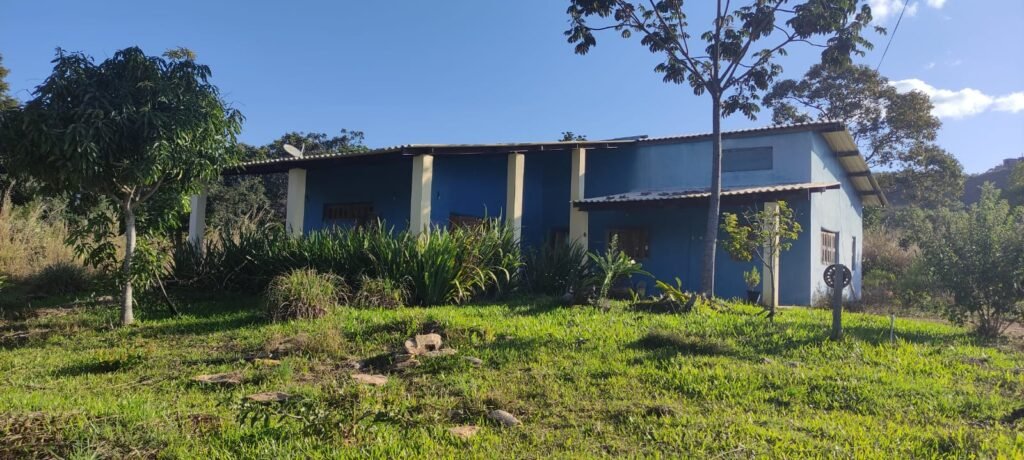 Vende-se Casa Adobe – Condomínio Oasis – Vale Azul – Alto Paraíso de Goiás