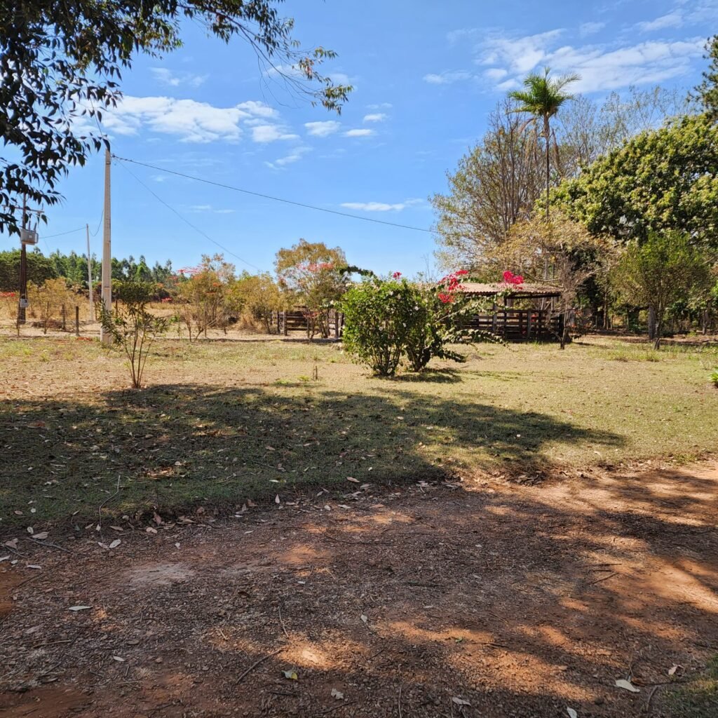 Fazenda 100ha- Rio – Casa Sede – 13km de Alto Paraíso e 1km de Terra
