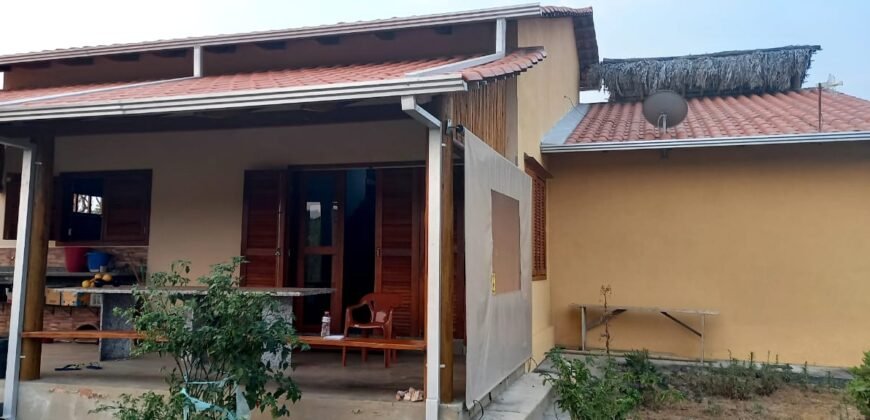 Chácara 4ha – Porteira Fechada – Linda Casa – km 12 – entre Alto Paraíso e São Jorge