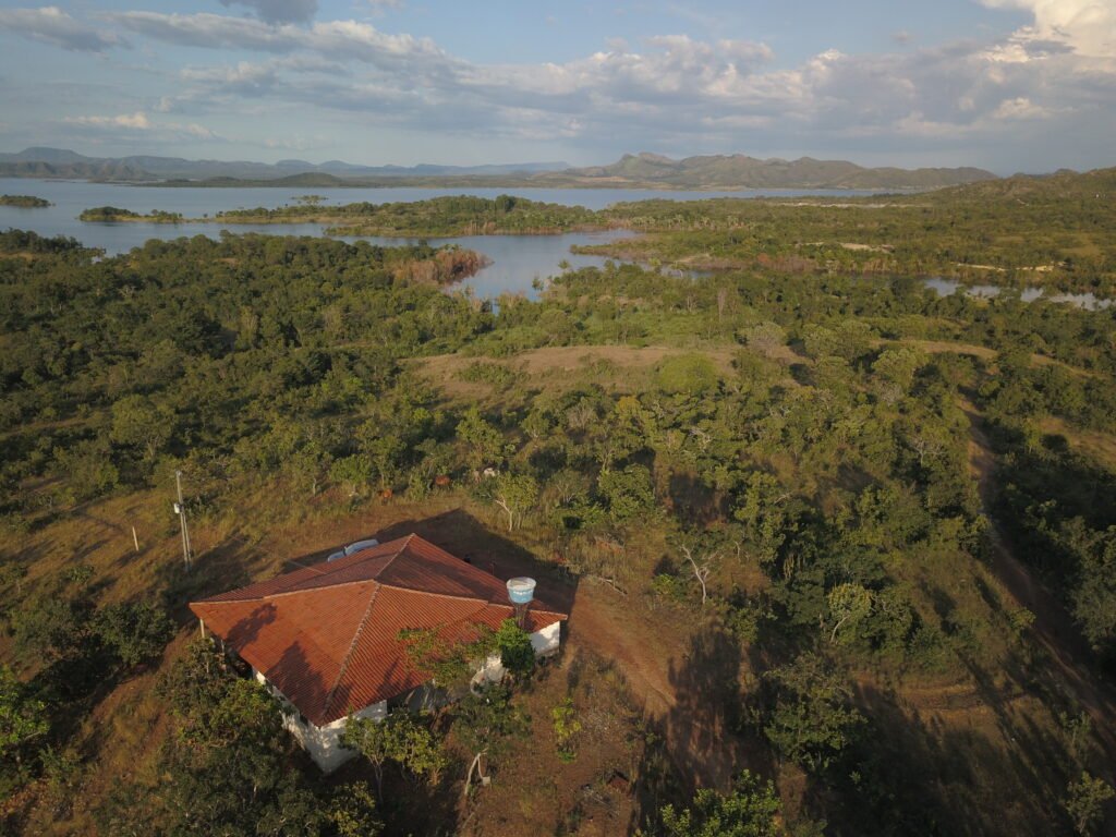 Linda Chácara 4,82ha – Lago Serra da Mesa – Niquelândia – Alto Paraíso de Goiás