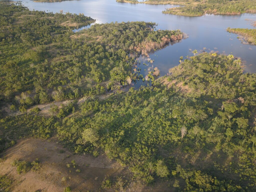 Linda Chácara 4,82ha – Lago Serra da Mesa – Niquelândia – Alto Paraíso de Goiás