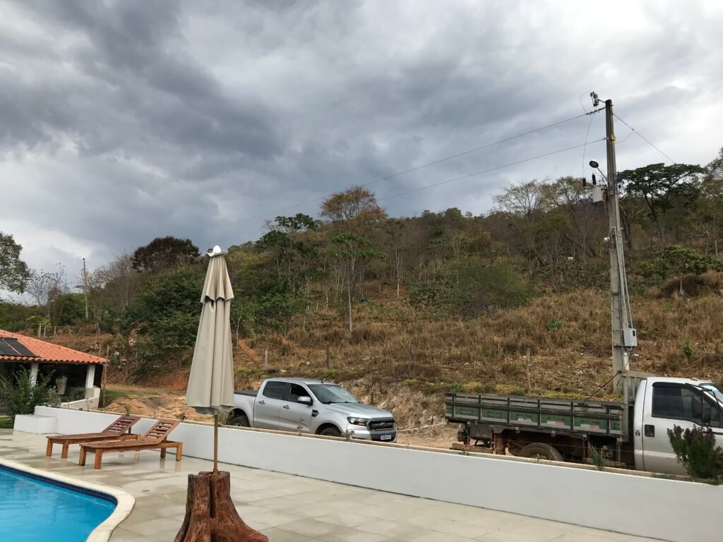 Fazenda  20 alqueires –  Cachoeira – Próximo a Cachoeira Poço Encantado – Casa Sede – Nascente – Piscina aquecida – Alto Paraíso de Goiás