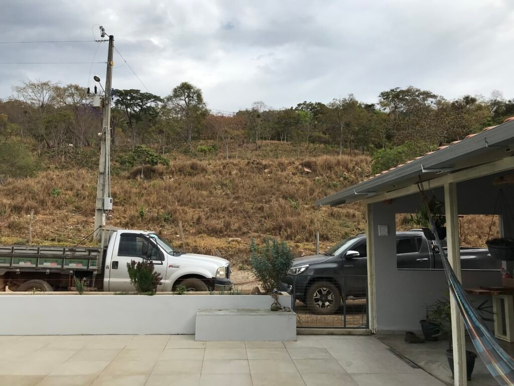 Fazenda  20 alqueires –  Cachoeira – Próximo a Cachoeira Poço Encantado – Casa Sede – Nascente – Piscina aquecida – Alto Paraíso de Goiás